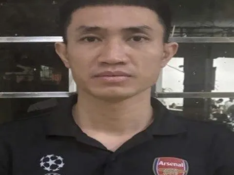 Lê Tuấn Lực ra đầu thú