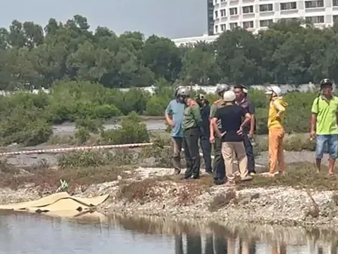 Vụ 2 thi thể nữ dưới dìa tôm ở Khánh Hòa: Là chị em ruột, đầu đội mũ bảo hiểm, chân vướng lưới đánh cá