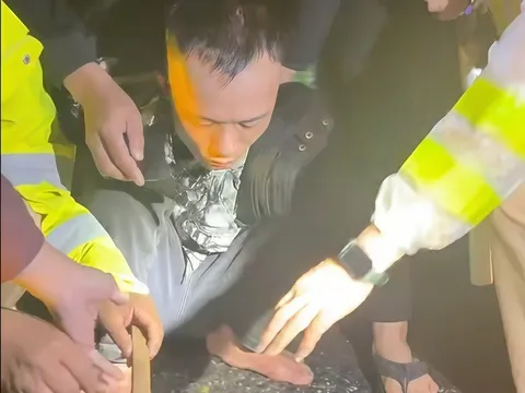 Bắt Nguyễn Long Thành