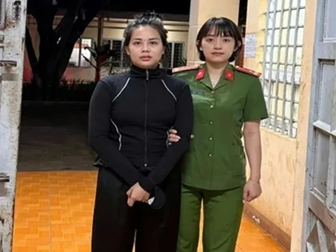 "Kiều nữ" bị truy nã đặc biệt ra đầu thú, là ai?