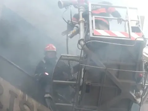 Cháy kinh hoàng tòa nhà 5 tầng: 9 người trong một gia đình tử vong, có 3 trẻ nhỏ