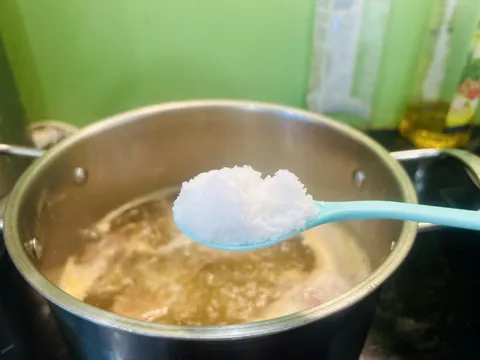 Sau tuổi 50 mà còn giữ 5 thói quen này, coi chừng liệt nửa người