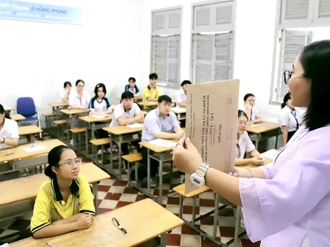 Bộ Giáo dục bác bỏ đáp án Văn giả mạo đang lan truyền gây hoang mang