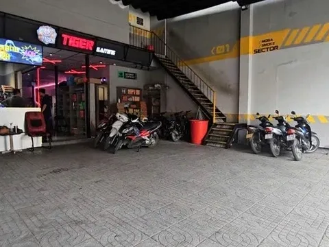 Công an vào cuộc xác minh người hành hung 2 thiếu niên trong tiệm Internet