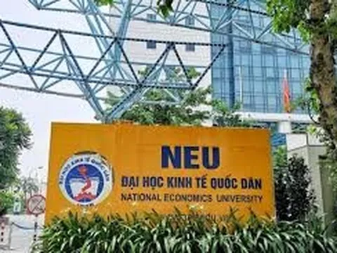 Nóng: Điểm sàn Đại học Kinh tế Quốc dân tăng 2 điểm so với dự kiến