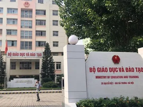 Ban QLCDA Bộ Giáo dục và Đào tạo: Một gói thầu tiết kiệm ngân sách 0,53%, hệ thống giá cao nhất 1,4 tỷ đồng