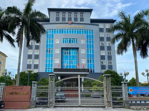 Nợ thuế quá hạn, Lâm sản Quảng Bình bị cưỡng chế ngừng sử dụng hóa đơn