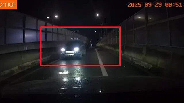 Đã lái ô tô đi ngược chiều, tài xế còn hành động gây bức xúc khi được nhắc nhở