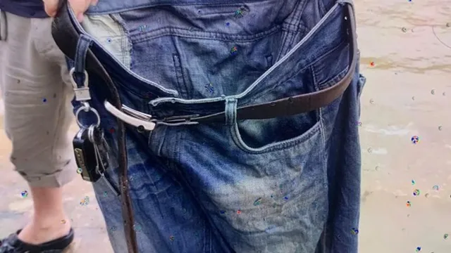 Vụ xe đầu kéo bị lũ cuốn ở Quảng Trị: Chiếc quần và chìa khóa được tìm thấy ở đâu?