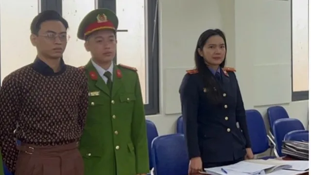 Bắt tạm giam "tổng tài" Nguyễn Văn Thiên