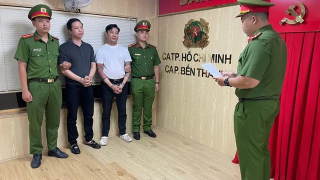 Bắt khẩn cấp Mã Thanh và Ngô Duy Đông vụ tài xế xe Bentley đuổi đánh người ở TPHCM