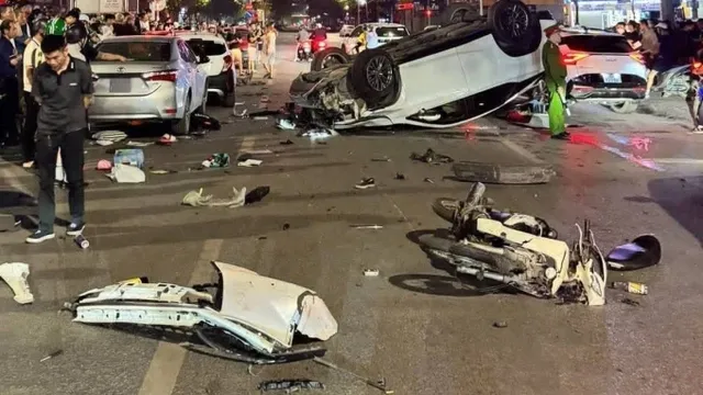 Tạm giữ hình sự Vũ Quang Chiến (sinh năm 1987) - tài xế Lexus tông liên hoàn 6 xe lúc nửa đêm ở Trung Kính, Hà Nội