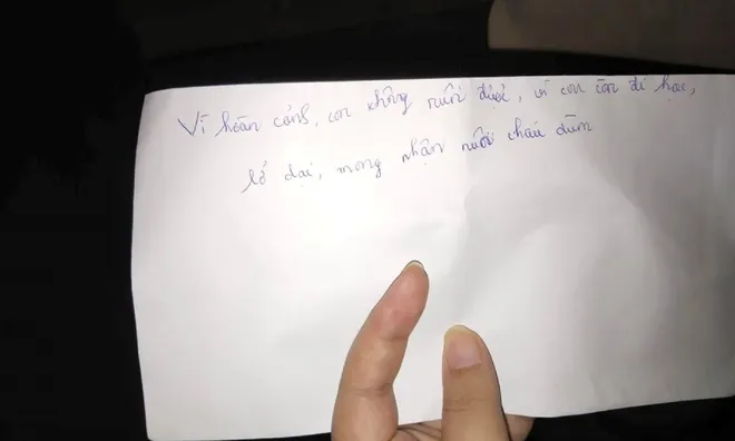 Vụ bé gái sơ sinh bị bỏ rơi ở Quảng Nam: Xót xa lời nhắn của người mẹ