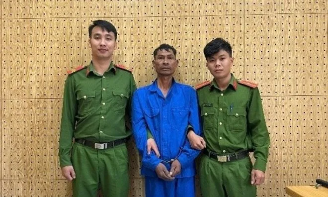Bắt Đinh Văn Nga, kẻ trốn chạy sau khi xâm hại bé gái 7 tuổi