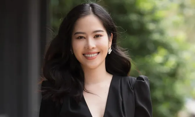 Sau tiết lộ của Nam Em trên livestream, dân mạng đã kịp "nạp" thêm kiến thức về luân xa số 1