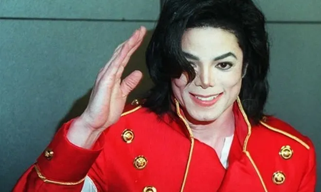 Michael Jackson tiếp tục vướng cáo buộc gây chấn động sau 17 năm qua đời, bí mật trong 23 trang đơn kiện