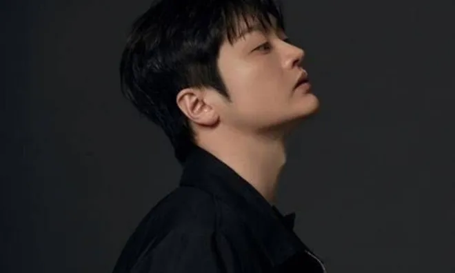 "Anh Sếp showbiz" qua đời ở tuổi 41, nguyên nhân chưa được công bố, làng giải trí bàng hoàng