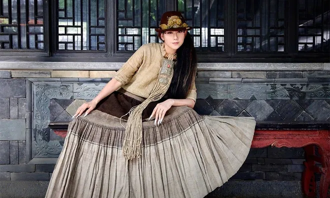 Học bí quyết trẻ như thiếu nữ dù đã U70 của “chim công làng múa” Dương Lệ Bình: Mỗi ngày đều ăn một loại quả giàu dưỡng chất