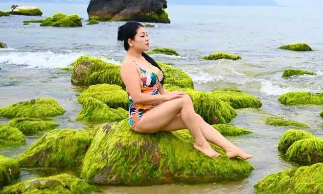 "Nữ hoàng nhạc đỏ" một mình nuôi 4 con, tiết lộ cách âm nhạc chữa lành trái tim, trải lòng về hôn nhân