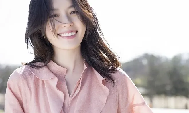 Phụ nữ sau tuổi 30 đang ăn gì để giữ dáng, giữ da và giữ năng lượng mỗi ngày?