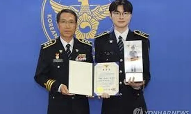 Không chỉ là huyền thoại LMHT, Faker nhận thêm một vai trò đặc biệt từ Cảnh sát Hàn Quốc