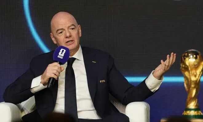 Quyết định "bán World Cup", FIFA có đang tự đẩy mình vào cuộc khủng hoảng lớn nhất?