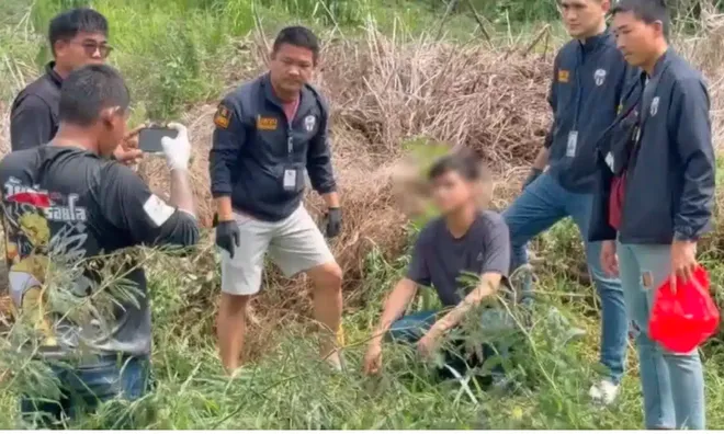 Bắt gặp người đàn ông lạ trong phòng bạn gái, nam sinh viên gây án mạng 