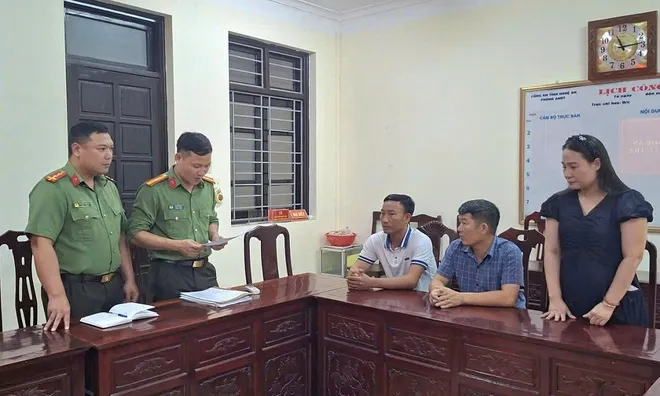 Từ những CCCD ở tiệm cầm đồ: Vén màn bí mật những "công ty ma"