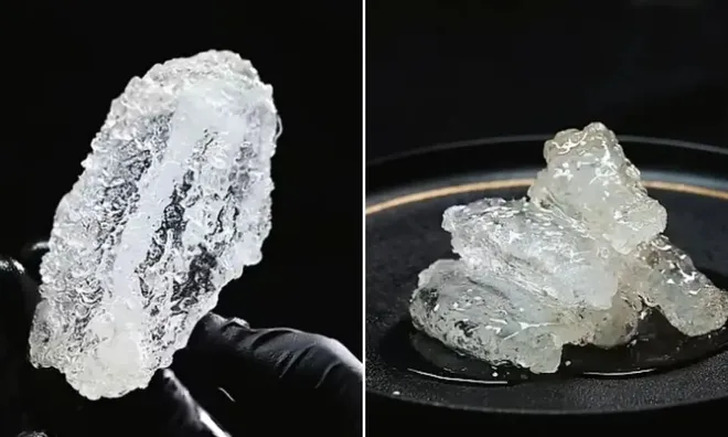 Món gà rán trong suốt như thủy tinh gây tranh cãi: Người trầm trồ vì đẹp mắt, người lại ngần ngại không dám thử