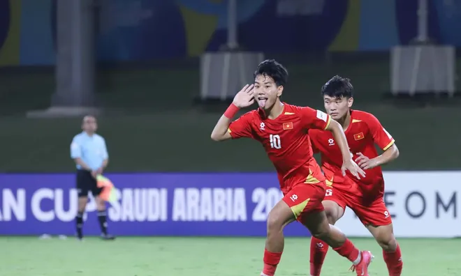 Lịch thi đấu của U17 Việt Nam ở World Cup U17: Bảng đấu "khó thở"
