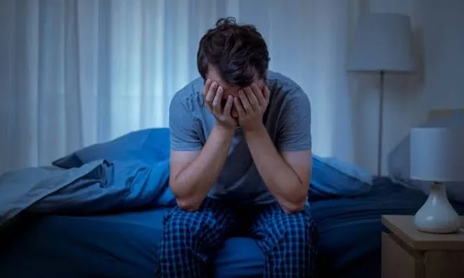 Làm việc này mỗi đêm, thanh niên ở tuổi 20 có thể có mức testosterone giảm mạnh, chỉ ngang với người lớn tuổi: Lý do vì sao?