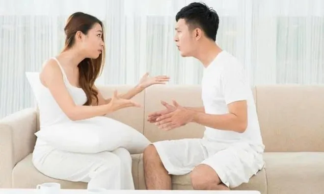 Tưởng đi chơi để gắn kết, ai ngờ chia tay vì... ổ bánh mì