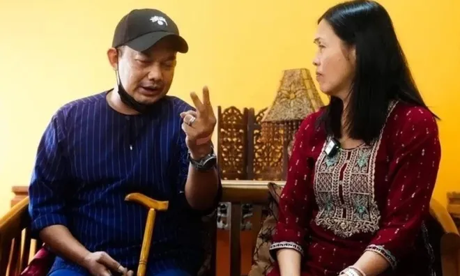 Ăn liền 7 trái sầu riêng, nam rapper nhập viện vì đột quỵ