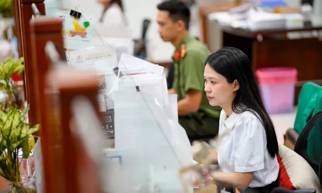 Quy định mới về những việc cán bộ, công chức không được làm kể cả sau khi nghỉ hưu