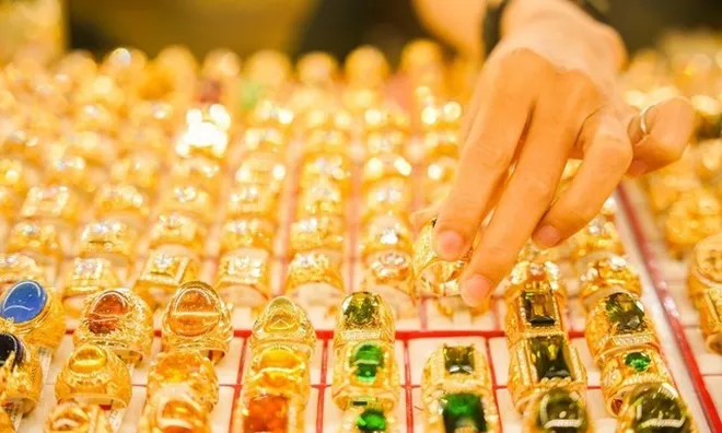 Giá vàng ngày 10/5: Cao nhất trong tuần, kịch bản tuần tới ra sao?
