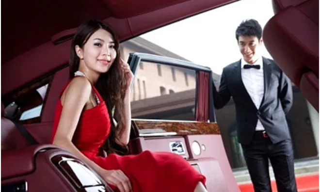 Những nghề dễ phát sinh ngoại tình nhất, có công việc ai cũng bất ngờ