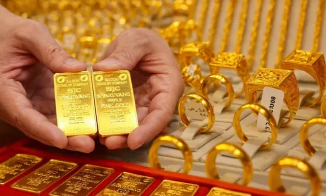 Vàng “bốc hơi” 25% giá trị sau đợt tăng lịch sử: Có nên "bắt đáy"?