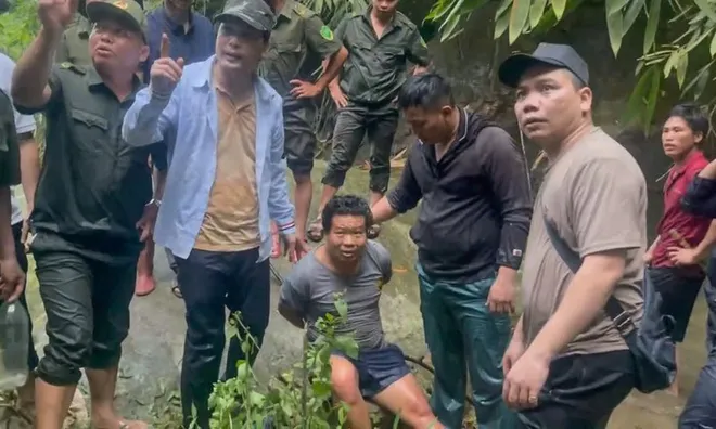 Kịch tính truy tìm nghi phạm sát hại bé trai 12 tuổi: Ẩn mình trong rừng sâu vẫn không thoát nhờ một thiết bị đặc biệt