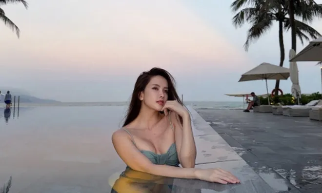 Clip 7 giây của Thiều Bảo Trâm khiến mạng xã hội bùng nổ