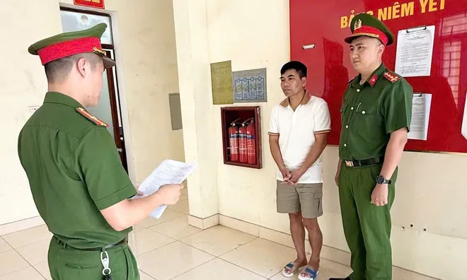 Đăng bài phản ánh khai thác cát lên mạng xã hội, Hoàng Đạo Tú SN 1983 ép doanh nghiệp đưa tiền