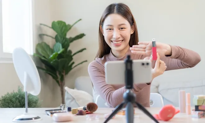 Chính sách thuế mới: Freelancer, affiliate, KOL/KOC... cần đặc biệt lưu ý điều gì?