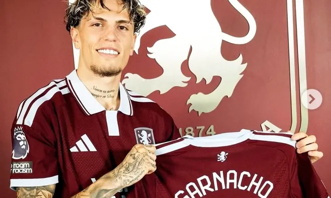Garnacho khóa Instagram giữa lúc bạn gái cũ đăng tâm thư gây xôn xao