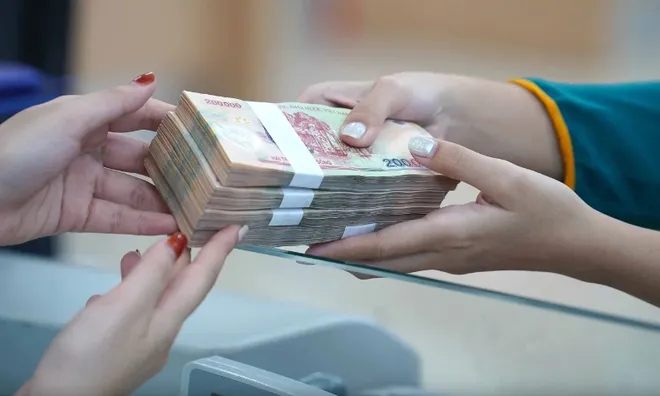 Kể từ 05/10/2026 người từ 75 tuổi trở lên được nhận 1.080.000 đồng/tháng theo Nghị định 335 khi có hoàn cảnh ra sao?