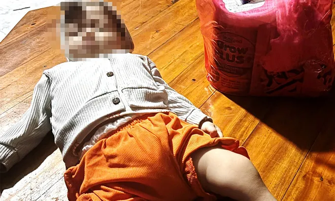 Bé gái 11 tháng tuổi bị bỏ lại ở chùa: Lời nhắn trong bức thư khiến nhiều người xót xa