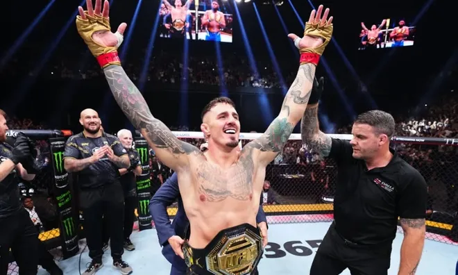 Tom Aspinall từ bỏ đai vô địch UFC Heavyweight vì chấn thương mắt