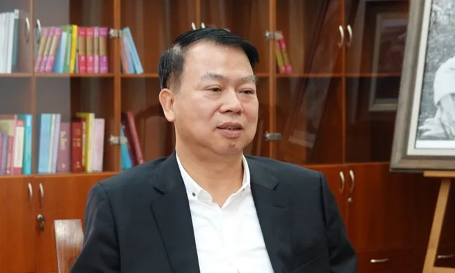 “Tạm ngưng xếp hạng tín nhiệm doanh nghiệp phát hành trái phiếu phù hợp với thị trường”