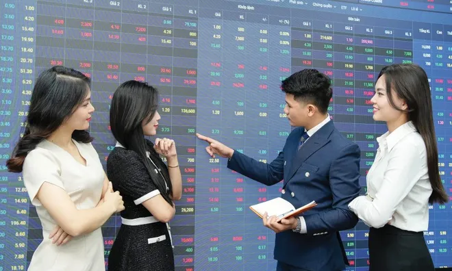 Hồ sơ niêm yết chứng khoán ứ đọng: 'Nhiều giấy tờ, hồ sơ không thực sự cần thiết'