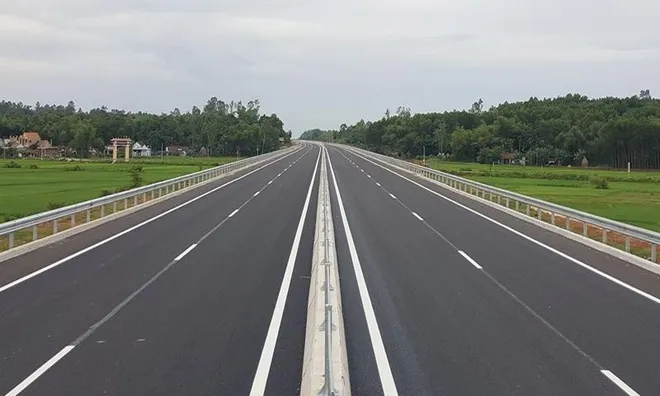 Thực hiện "5 rõ", quyết tâm hoàn thành 3.000 km đường bộ cao tốc