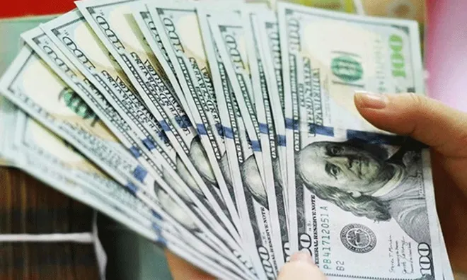 NHNN lần đầu tiên tăng giá bán USD vượt 26.000 đồng