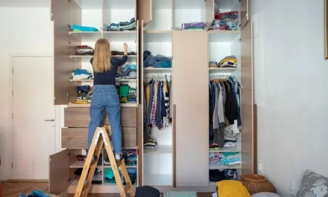 Cô gái sốt cao đến 40 độ C và phải nhập viện khẩn cấp vì một thứ từ chiếc tủ quần áo quen thuộc